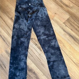 lululemon Black and Charcoal Tie-Dye Leggings